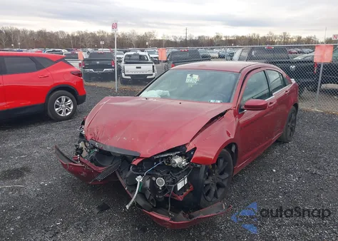 2014 Chrysler 200 Limited из США, поврежденный, VIN 1C3CCBCG1EN165000